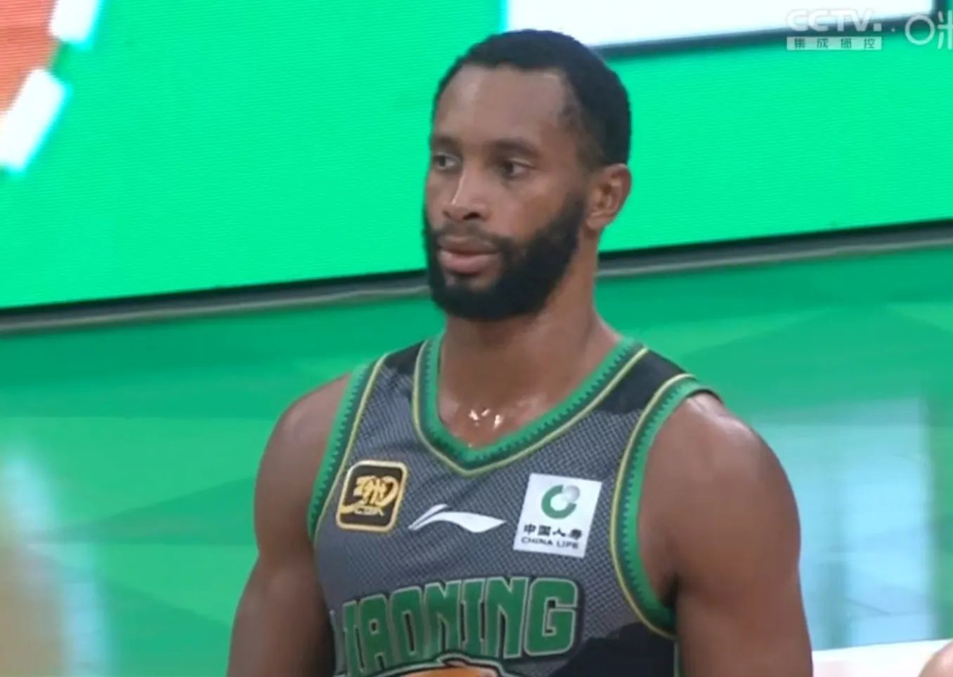 开云中国-字母哥在瑞士队比赛中大比分获胜，持续失利引发热议！的简单介绍-开云中国